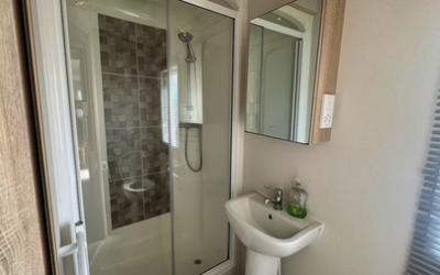 Shower Mixer V100 and V200