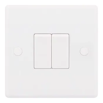Smooth White 2 Gang 10A 2 Way Switch